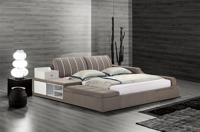 嘉彤意卡曼小編為大家介紹布藝軟床的特點(diǎn)