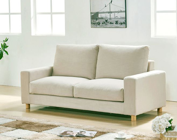 嘉彤意卡曼小編為你介紹布藝沙發(fā)保養(yǎng)和清潔的小技巧